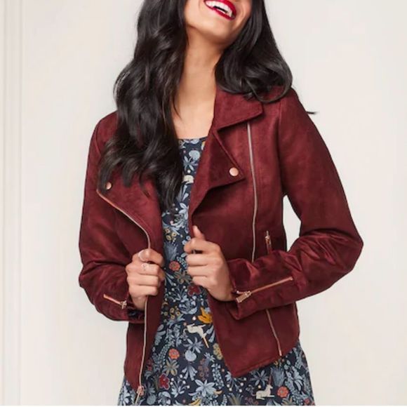 🛍️ Mix & Match 2/$250 🛍️ Lauren Conrad faux suede Moto jacket